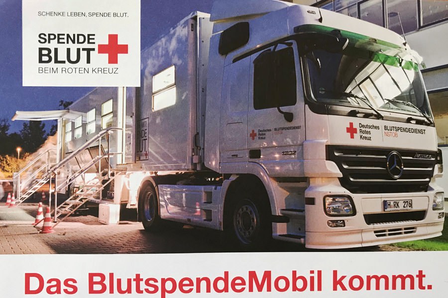 Schencke Leben, Spende Blut