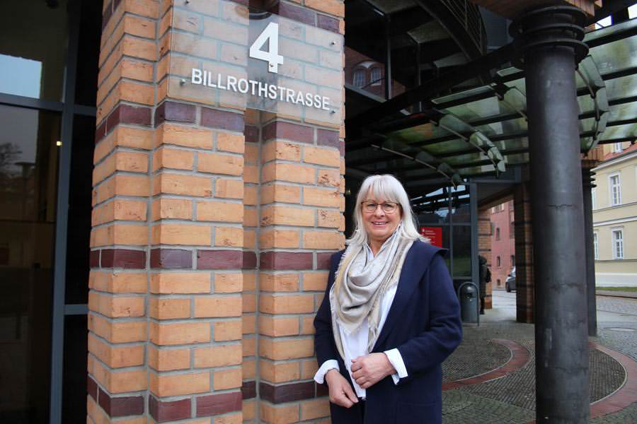 Marion Marquardt-Blutspenderin und Helferin für Blutspendedienst