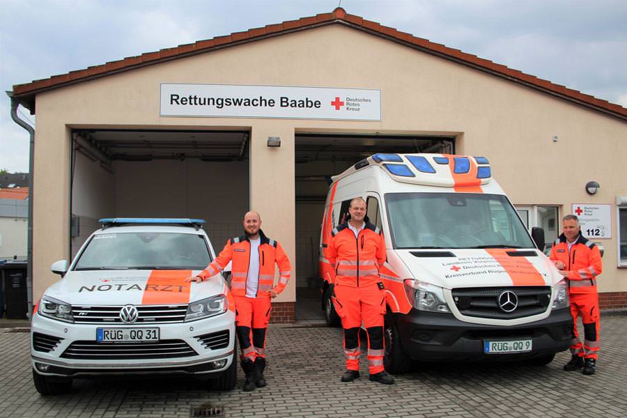 DRK Rettungswache Baabe_DRK Mitarbeitende im Einsatz