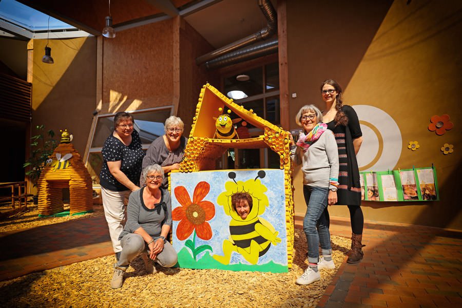 Kinder der Kita „Wildblume“ erleben mit dem preisgekrönten Umweltprojekt „Wilde Bienchen“ die Bedeutung von Lebensräumen für Wildbienen.