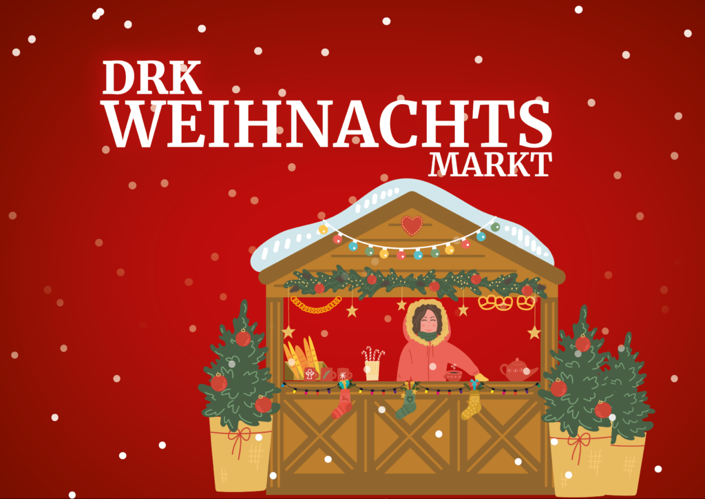 Festlich geschmückter Stand mit Lichterkette und handgefertigten Geschenkartikeln auf dem DRK-Weihnachtsmarkt 2024