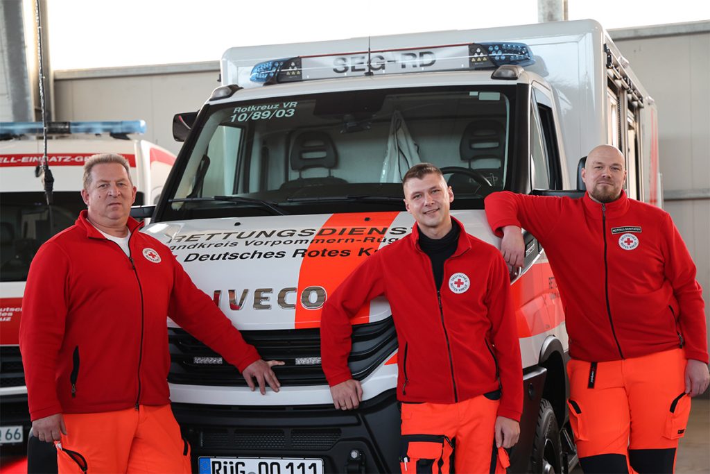 SEG-R Rügen präsentiert neuen Gerätewagen beim Jahresabschluss in Bergen auf Rügen